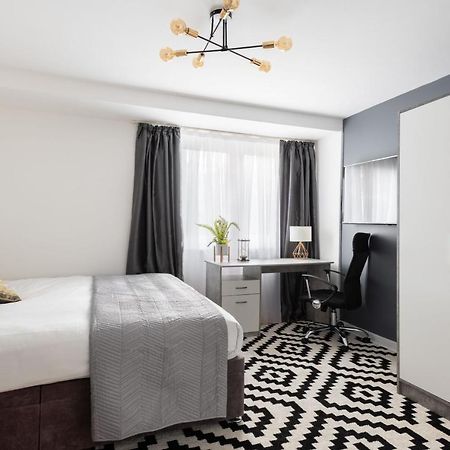 Spacious And Modern 4 Bed Apartment Next To Borough Station London Exterior foto